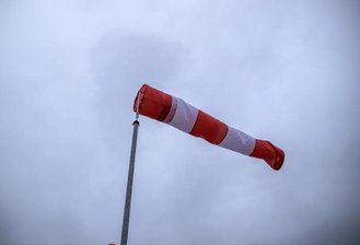 Deutscher Wetterdienst warnt vor Orkanböen in Sachsen - Der Deutsche Wetterdienst warnt vor Orkanböen in Sachsen - bis Ende der Woche ist Vorsicht geboten.