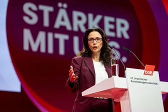 DGB-Chefin verlangt Respekt für Beschäftigte - Fahimi sprach sich dafür aus, auch Privatversicherte an der Finanzierung der Krankenkosten von Bürgergeldbeziehern zu beteiligen, für die derzeit die gesetzliche Krankenversicherung mit Milliardensummen mit aufkommt.