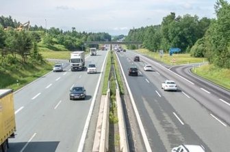 Die A 72 wird ab 2022 zur Großbaustelle - Hier geht es im nächsten Jahr los: Zwischen Treuen (Foto) und Reichenbach wird gebaut.