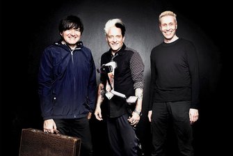 Die Ärzte im Interview: "Viele Leute in Deutschland nehmen Demokratie nicht mehr ernst" - Rod, Bela und Farin (von links) sind Die Ärzte.
