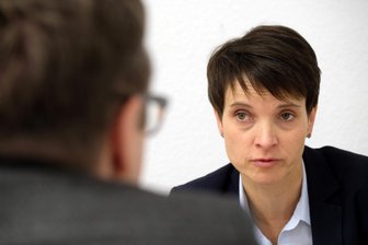 "Die AfD wandelt sich zu einer sozialpatriotischen Partei" - Frauke Petry gestern in ihrem Leipziger Büro im Gespräch mit der "Freien Presse". Heute nimmt sie erstmals im Bundestag Platz.