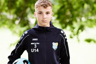 Die Basis spricht zur Fußball-EM: Was sich Maximilian Mittelstädt und Co. von Spaniens Dani Carvajal abschauen können - Lucas Fitzner stammt aus Flöha und spielt im Nachwuchsleistungszentrum des Chemnitzer FC.