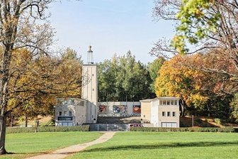 Die Europäische Kulturhauptstadt 2025 und ihre Orte des Wandels - Der Küchwald als größte Parkfläche der Stadt mit mehreren Freizeiteinrichtungen erhält einen Empfangspavillon. 