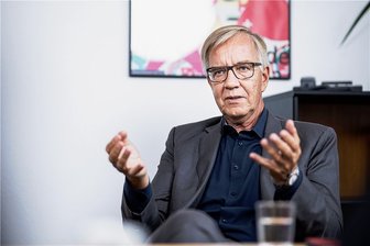 "Die Frage heißt: Die Linke oder Lindner" - Dietmar Bartsch (63) ist seit Oktober 2015 einer von zwei Fraktionschefs der Linken im Bundestag. 