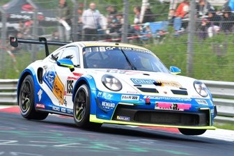 "Die Grundlagen verlernt man nicht" - Zusammen mit seinen Teamkollegen meisterte Maximilian Horn in diesem Porsche 992 die 24 Stunden auf dem Nürburgring.