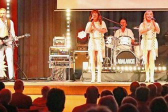 Die Hits von Abba in der Werdauer Stadthalle "Pleißental" -