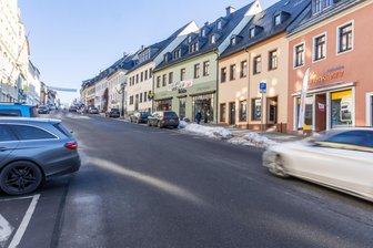 „Die Innenstadt ist tot“: Eine Analyse zum Ladensterben im Erzgebirge - Auch in Annaberg-Buchholz ist die Innenstadt mit Wolkensteiner und Buchholzer Straße vom Ladensterben betroffen.