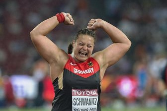 Die Karriere von Christina Schwanitz: 20 Jahre Leidenschaft und Leiden - Die Beste der Welt: 2015 gewann Christina Schwanitz WM-Gold in Peking und schrie ihre Freude ungehemmt heraus. 
