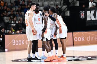 Die letzte Rille ist zu schmal: Die Einzelkritik zur Niederlage der Niners Chemnitz im Eurocup bei Besiktas Istanbul - Die Niners Chemnitz waren mit dem letzten Aufgebot in Istanbul.