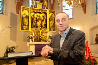 "Die Menschen suchen nach einem Ventil" - Superintendent Rainer Findeisen in der Georgenkirche Flöha. Er wünscht sich mehr Verständnis füreinander.