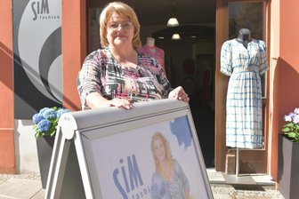 Die Modenschau-Queen aus Freiberg: Was zaubert sie dieses Jahr auf den Laufsteg? - Andrea Lehnhardt ist Inhaberin SiM Fashion in der Burgstraße.
