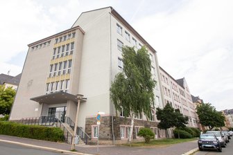 Die Plauener Dittes-Oberschule feiert ihr 120-jähriges Bestehen - Ihre 120 Jahre sieht man der Dittesschule in der Neundorfer Vorstadt gar nicht an.