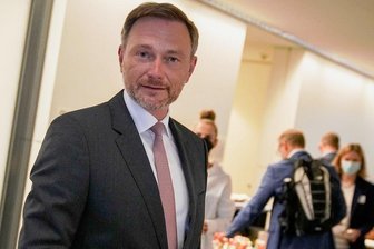 Die potenziellen Königsmacher: Wo Grüne und FDP nah beieinander sind - und wo nicht - FDP-Chef Christian Lindner will endlich mitregieren und dafür ernsthaft verhandeln.
