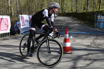 Die Quälerei beginnt wieder: 114 Radsportler wagen das Everesting auf den Rochlitzer Berg - Robert Petzold aus Dresden ist schon Stammgast beim Everesting. Im Vorjahr gewann er im Einzel, diesmal ist er für den Teamwettbewerb angemeldet.