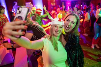 Die schönsten Bilder vom Karnevalsauftakt in Freiberg: Weiberfasching im Tivoli -