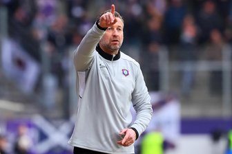 Die Stimmen nach dem Remis des FC Erzgebirge Aue: „Da braucht es die nötige Galligkeit“ - Im ersten Spiel als neuer Cheftrainer hat Christoph Dabrowski eine Leistungssteigerung der Veilchen gesehen.