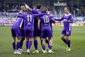 Die Stimmen zum Zehn-Tore-Spektakel des FC Erzgebirge Aue: „So etwas habe ich noch nicht erlebt“ - Die Mannschaft des FC Erzgebirge Aue hatte am Samstagnachmittag allen Grund zu feiern.