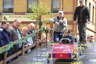 Die Tipps zum Wochenende im Oberen Vogtland: Nico Müller, Frühlingsmarkt und Rhododendronfest - Das Seifenkistenrennen ist einer der Höhepunkte zum Frühlingsmarkt am Sonntag in Schöneck.