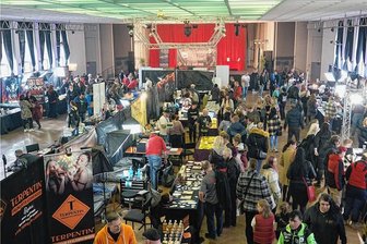 Die Top 5 Körperstellen für Tattoos: Sven Lenk aus Zwickau teilt seine Expertise - Die Tattoo-Convention findet am Samstag und Sonntag im Klubhaus Sachsenring statt.