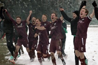 Die Tops und Flops der Vogtlandliga: BSV Irfersgrün überragt, Kellerkinder enttäuschen - Nur eine Niederlage in 16 Partien: Irfersgrün überragt in dieser Spielzeit und hat bereits jetzt 17 Punkte Vorsprung auf Platz 2. Es müsste schon viel schiefgehen, damit der BSV noch von Platz 1 verdrängt wird.