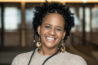 Die Vermesserin afrikanischer Geschichten - Faye Kabali-Kagwa.