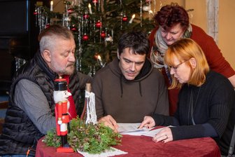 Die Weihnachtsmeile Elsteraue in Plauen wartet mit Neuigkeiten auf - Andreas Dick, Tommy Ziegenhagen, Simone Süß und Kerstin Rüffer (von links) - sie kooperieren bereits seit Jahren und stellen die Weihnachtsmeile in der Elsteraue auf die Beine.