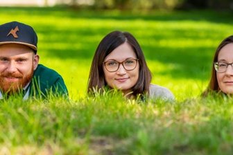 Die Zeit der Gründer hat begonnen - Martin Sterzel, Dajana Conrad und Christina Militzer (von links) beraten Hochschulangehörige, die gern ein eigenes Unternehmen gründen möchten. Unter dem Namen Saxeed arbeitet das Trio im Verbund mit drei weiteren sächsischen Hochschulen.