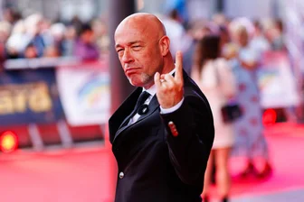 Diese Stars hoffen jetzt auf eine „Goldene Henne“ - Nachdem der Graf im vergangenen Jahr sein großes Bühnen-Comeback gefeiert hatte, darf er sich nun Chancen auf eine „Goldene Henne“ ausrechnen. Er hat aber starke Konkurrenz.