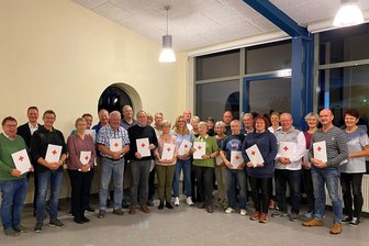 Diese Vogtländer spendeten zusammen über 1700 Liter Blut - Die Ehrung der Jubiläumsblutspender fand am Montag in der Jugendherberge auf dem Klingenthaler Aschberg statt.