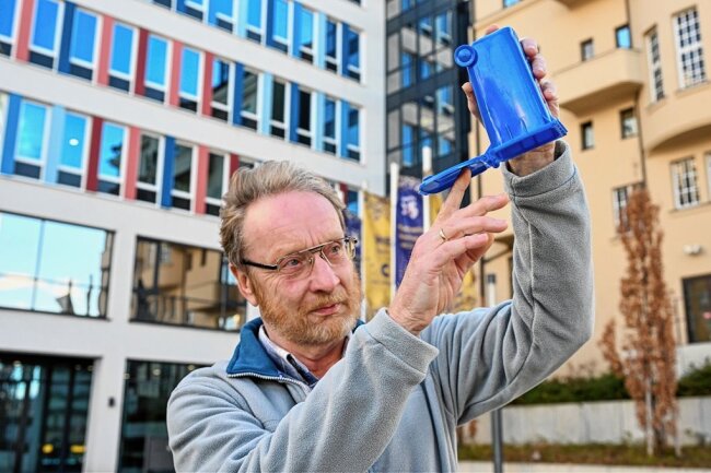 Dieser Mann hat dem Müll in Chemnitz den Kampf angesagt - Alexander Avram tüftelt an einem Zero-Waste-Konzept für Chemnitz. Es soll dazu beitragen, dass weniger Müll entsteht und weniger Ressourcen verschwendet werden. 