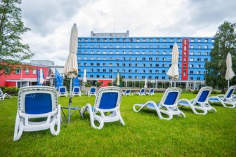 Dieses Hotel im Erzgebirge ist unter den Top 10 in Deutschland in puncto Familienfreundlichkeit - Das Urlaubsportal Kinderhotel.info hat die besten Hotels mit Kinderbetreuung gesucht - und ist im Erzgebirge fündig geworden.