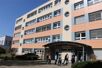 Digitale Tafelsysteme und neue Alarmanlage für die Schule in Pausa - Für die Sicherheit ist eine Alarmanlage in der Schule zwingend nötig.