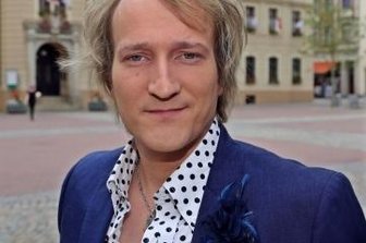 Digitaler Flashmob für Rod Steward - Marco Wölfer vor Jahren bei einem Besuch in seiner Geburtsstadt Crimmitschau.
