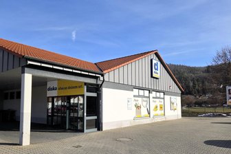 Diska-Markt in Elsterberg vor dem Abriss - Der vorhandene Diska-Markt soll einem neuen Objekt weichen.