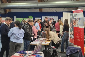 Döbeln: Karrieremesse „ZIM – Zukunft in Mittelsachsen“ lockt - Karrieremesse „ZIM – Zukunft in Mittelsachsen“ in Döbeln: Es gab rund 1100 Gäste.