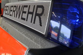Döbeln: Unbekannte zünden Blitzer an der B169 an -