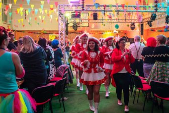 Döhlener feiern beschwipst Fasching in Zettlitz - Schon in der vergangenen Saison hat der Döhlener Carnevals Verein in der Zettlitzer Turnhalle gefeiert.