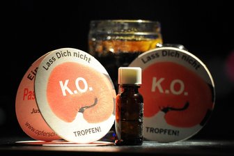 „Don’t knock me out“: Chemnitzer Studie zeigt große Aufklärungslücken bei K.O.-Tropfen - Bei der laufenden Studie sind bereits insgesamt 2500 Rückmeldungen eingegangen.