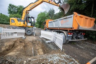 Doppel-Baustelle an der B 92 in Plauen: Inliner-Verfahren soll Kosten niedrig halten - Bis 30. November: Kanalbauarbeiten entlang der Kemmlerstraße zwischen B 92 und der Alten Oelsnitzer Straße.
