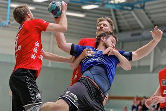 Doppelbelastung: HC Glauchau/Meerane kämpft zweimal um Punkte - Der HC Glauchau/Meerane - hier mit Stefan Staude am Ball - blieb zuletzt zweimal in Folge ohne Zähler.