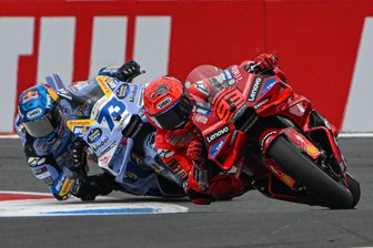 Doppelsieg in Assen: Marc Marquez bereit für den Sachsenring - Im Sprintrennen feierten die Brüder Marc Marquez (Nr. 93) und Alex (Nr. 73) einen beeindruckenden Doppelsieg.