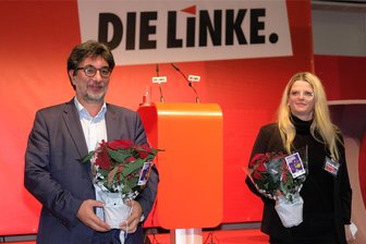 Doppelte Kür eines Duos: Wer Linke in Sachsen in Landtagswahl führen soll - Seit vier Jahren an der Spitze von Sachsens Linken: Stefan Hartmann und Susanne Schaper, hier nach ihrer Wiederwahl als Landesvorsitzende vor zwei Jahren.
