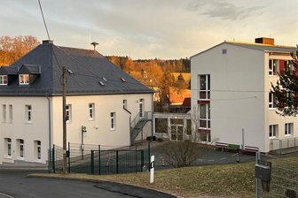 Doppelter Erfolg: Eichigt boxt mit Schule und Lochbach zwei Großprojekte durch - Die Sanierung der Eichigter Schule bis 2026 betrifft vor allem Heizung und Elektrik.