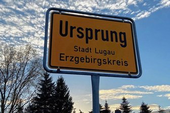 Dorfplatz: Fürs "Dreieck" in Ursprung gibt es Fördermittel - Der Lugauer Ortsteil Ursprung bekommt einen Dorfplatz. Dafür gab es jetzt Fördermittel. 