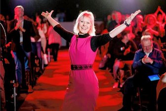 Drebacherin gewinnt internationalen Redewettstreit - Isabell Haase - Rednerin