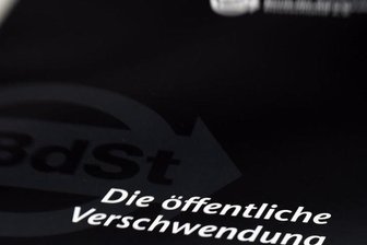 Drei Fälle aus Sachsen im Schwarzbuch -