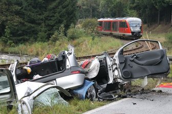 Drei Menschen sterben bei Unfällen am Wochenende - 