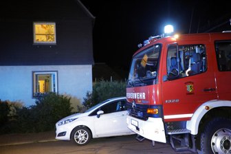 Drei Personen nach Kellerbrand in Chemnitz im Krankenhaus - In einem Keller an der Stelzendorfer Straße war am Montagabend offenbar ein Wäschetrockner in Brand geraten.