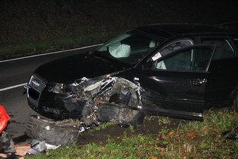 Drei Schwerverletzte nach Überholvorgang -