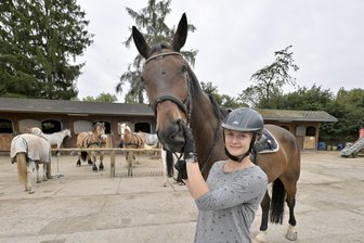 Drei Tage Feststimmung in Oelsnitz: Pferdesportverein wird 60 - Sophie Hofmann aus Hohndorf gehört zum PSV Oelsnitz und freut sich schon aufs Wochenende.